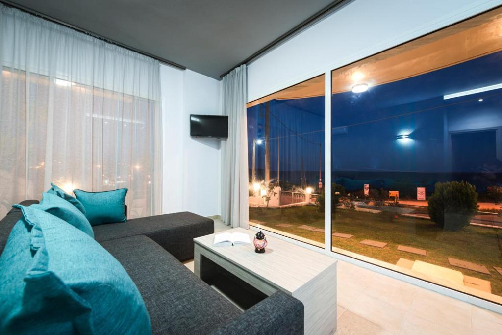 El Mare Seaside Retreats - Bespoke Luxury Getaways Villa Limenaria  Exterior photo